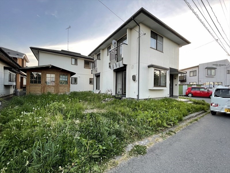 5708　八戸市長苗代2丁目　中古住宅 現地写真