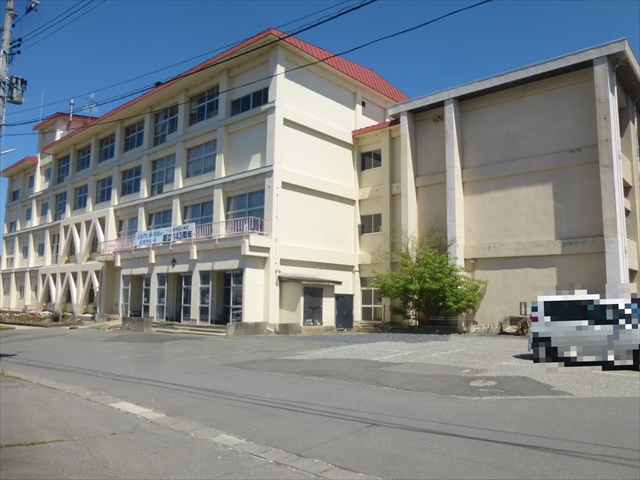 2633　八戸市大字妙字犬森　土地 小学校
