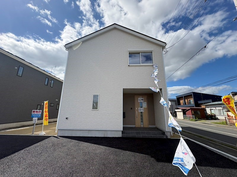 5723 クレイドルガーデン十和田市西十二番町第2 新築分譲住宅 2号棟 現地写真
