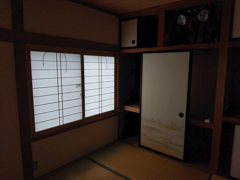 5725　八戸市大字市川町字尻引堤下　中古住宅 内観写真（リビング以外の居室）