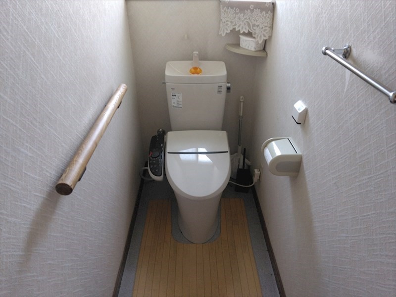 5725　八戸市大字市川町字尻引堤下　中古住宅 内観写真（トイレ）