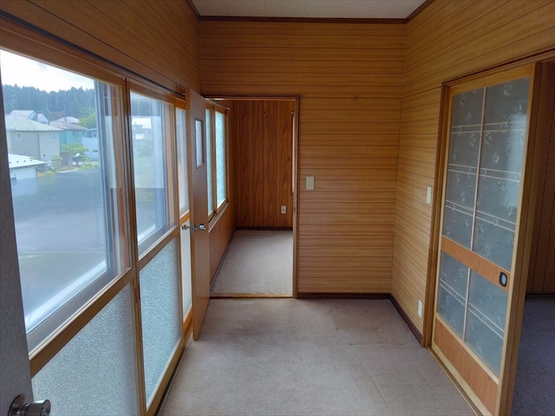 5725　八戸市大字市川町字尻引堤下　中古住宅 内観写真（内装）