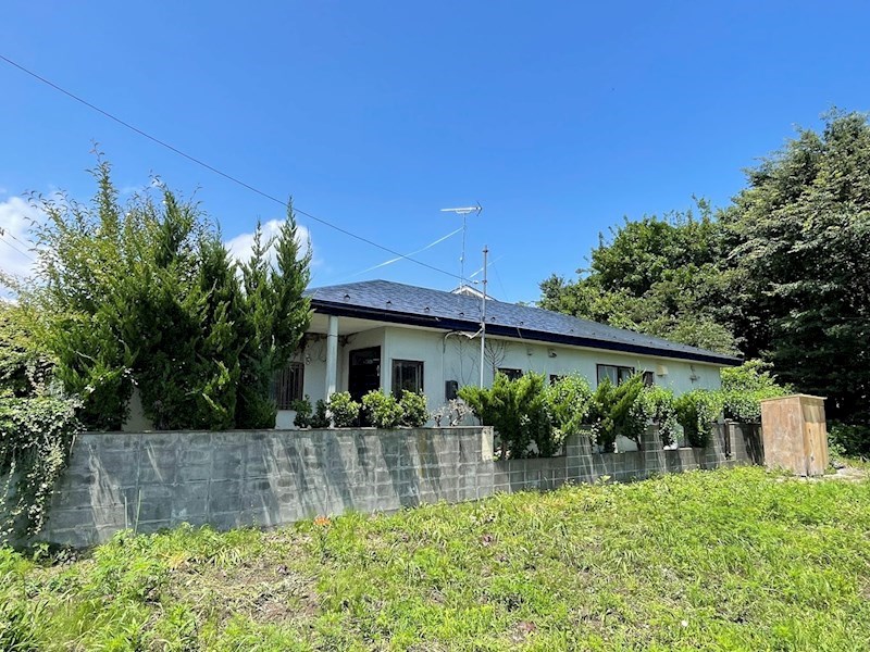 5728　三戸郡階上町蒼前東8丁目　中古住宅 現地写真