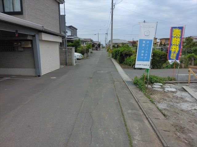 5731　クレイドルガーデン十和田市西十一番町第4　新築分譲住宅　3号棟 現地写真（前面道路含む現地写真）