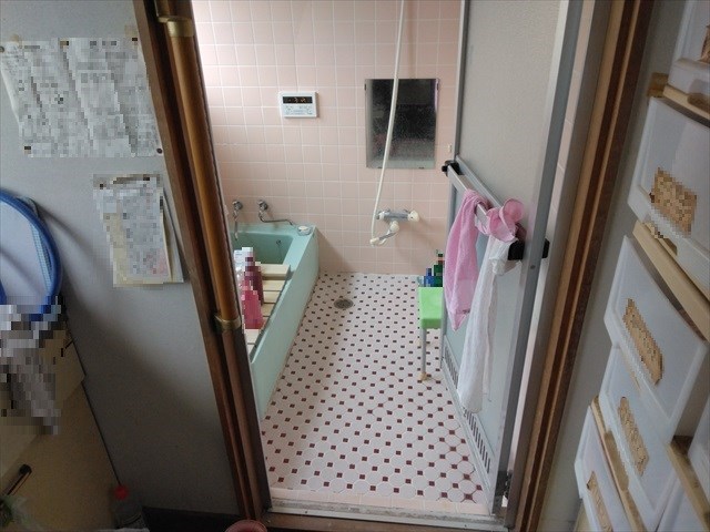 5732　八戸市多賀台三丁目　中古住宅 内観写真（浴室）