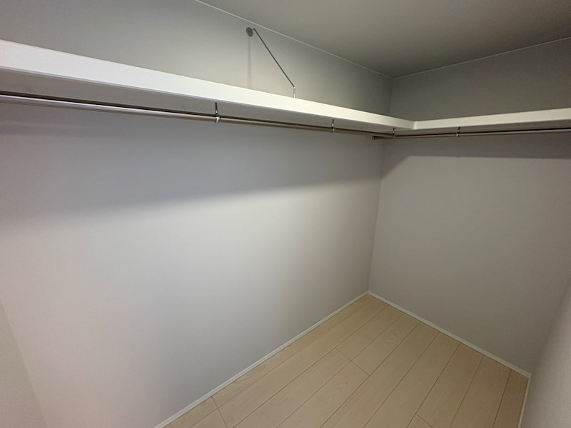 5735　十和田市東十一番町lV　DC-ｓⅠ　建売住宅 内観写真（収納）