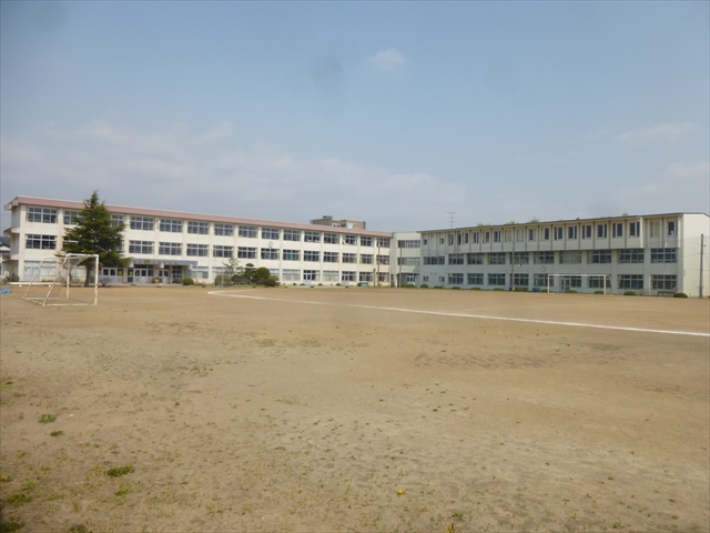 5741　クレイドルガーデン八戸市尻内町第16　新築分譲住宅　1号棟 中学校
