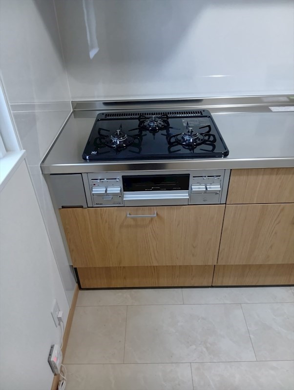 5755　上北郡六戸町大字折茂字今熊　中古住宅 内観写真（キッチン）