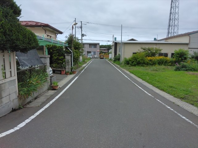 2648　三戸郡階上町蒼前東7丁目　土地 現地写真（前面道路含む現地写真）