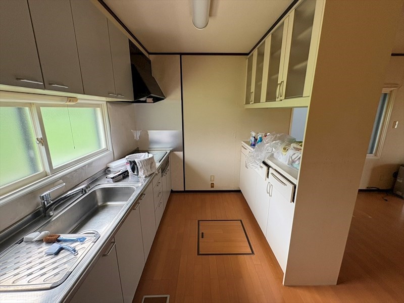 5756　三戸郡階上町蒼前東三丁目　中古住宅 内観写真（キッチン）
