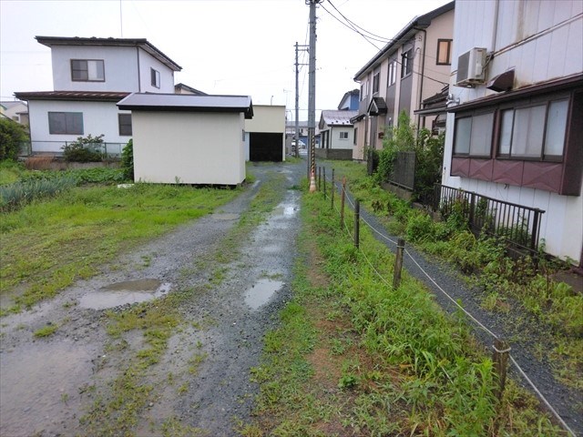 2650　上北郡おいらせ町上明堂　土地 現地写真（前面道路含む現地写真）