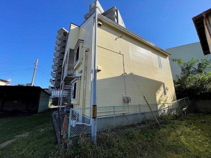 5774　八戸市内丸2丁目　中古アパート 現地写真