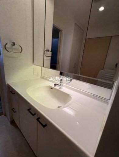 プレシオ・南ユーカリが丘　１０階北東角住戸　２LDK　駅より１６０M その他