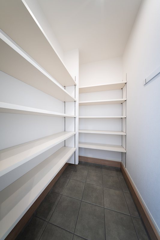新築戸建　BeauGarden富里葉山【全30邸】　No6 内観写真（収納）