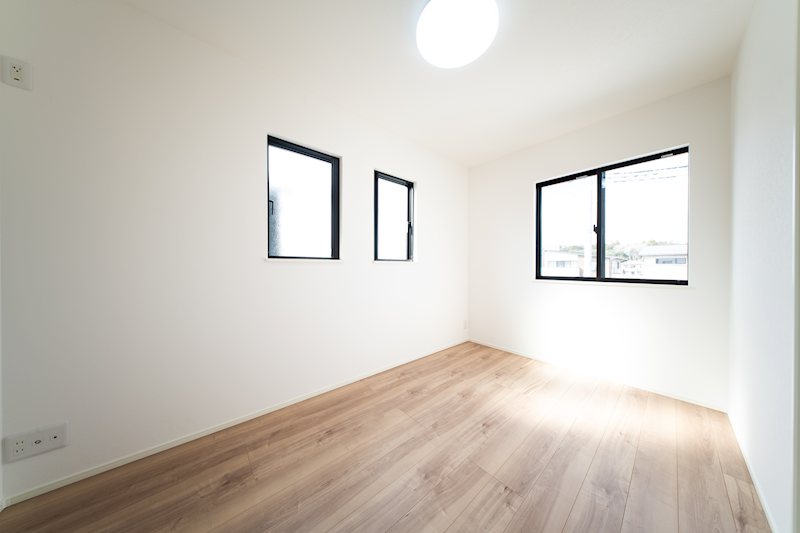 新築戸建　BeauGarden富里葉山【全30邸】No25 内観写真（リビング以外の居室）