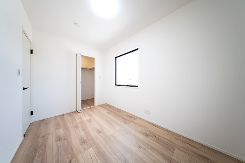 新築戸建　BeauGarden富里葉山【全30邸】No25 内観写真（リビング以外の居室）