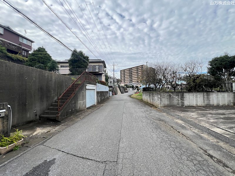 八千代市上高野 宅地 現地写真（前面道路含む現地写真）