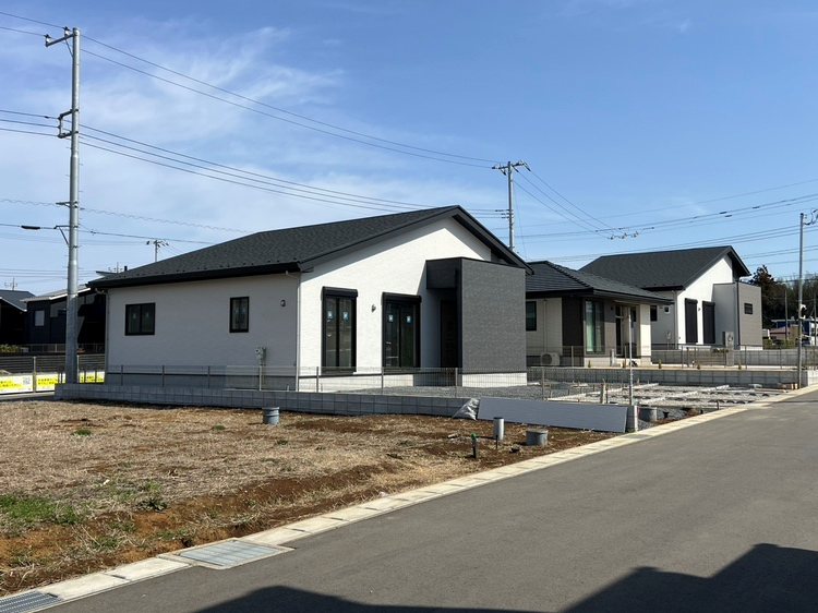 【リガーレ・富里市御料1期】（全3棟）1号棟 現地写真
