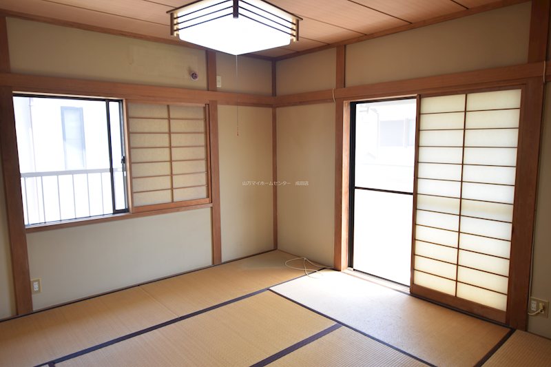 佐倉市白銀4丁目　「白銀ニュータウン分譲地」　中古戸建 内観写真（リビング以外の居室）