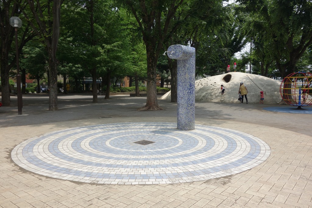 佐倉市白銀4丁目　「白銀ニュータウン分譲地」　中古戸建 公園