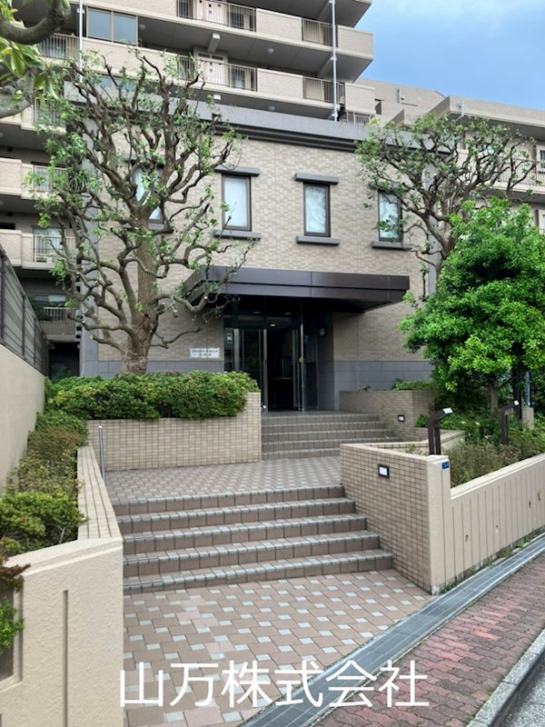 千葉県習志野市本大久保２丁目 共用部写真（エントランス）