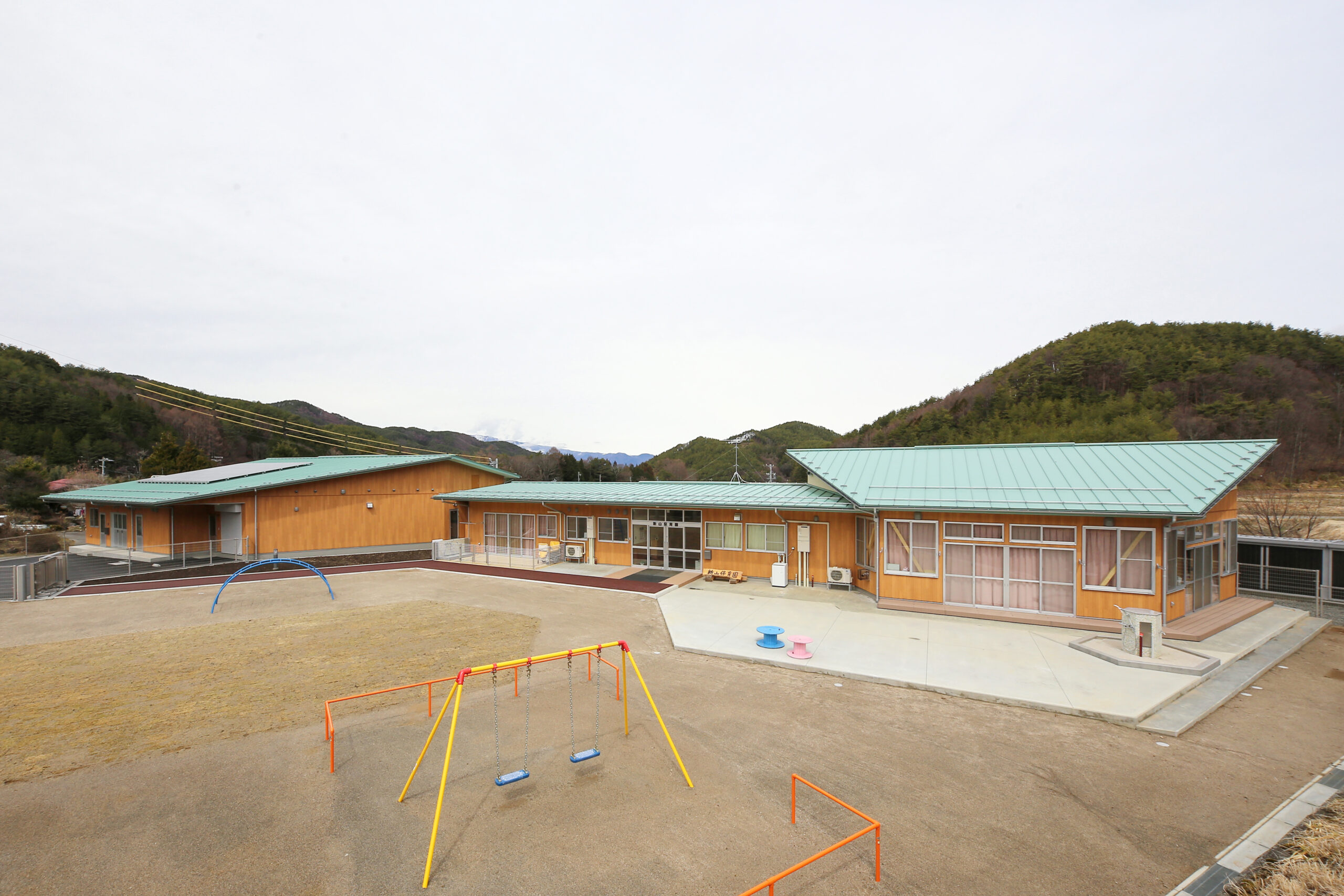 【ハートフルタウン成田市飯田町】　備蓄に最適なキッチンパントリー完備 幼稚園
