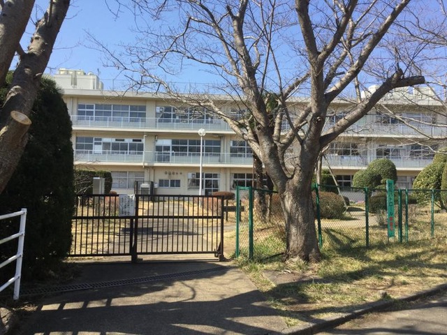 【新築分譲戸建】成田市中台6丁目　16号棟 中学校