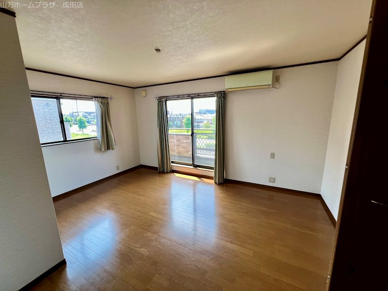 成田市公津の杜1丁目 戸建 内観写真（リビング以外の居室）
