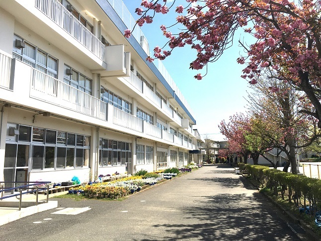 【グラファーレ】成田市吾妻8期　ZEH水準仕様（全2棟）2号棟  小学校