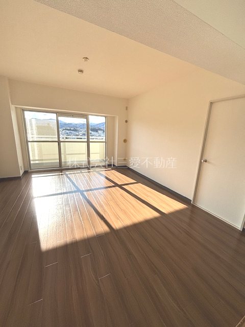 ダイアパレス小川 内観写真（リビング）