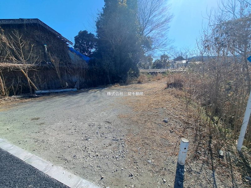 腰越380万土地 現地写真