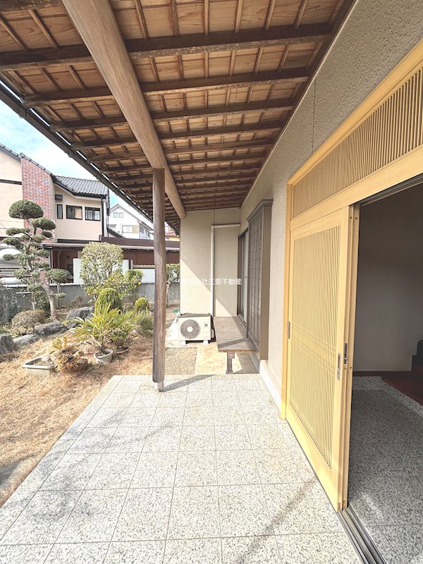 埼玉県比企郡小川町みどりが丘１丁目 現地写真（玄関）