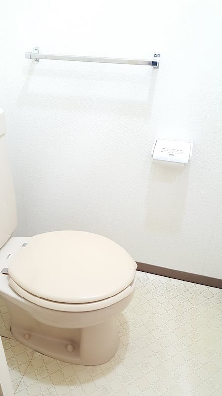 鳶尾テラスハウス 内観写真（トイレ）