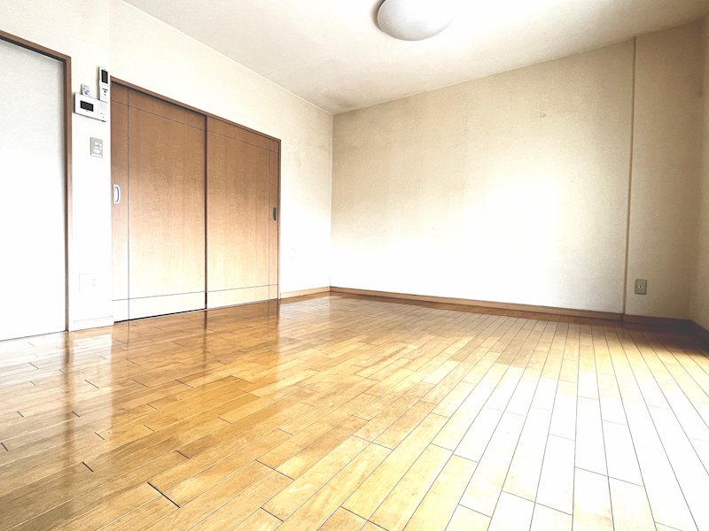 たまプラーザ団地6街区3号棟 内観写真（リビング）