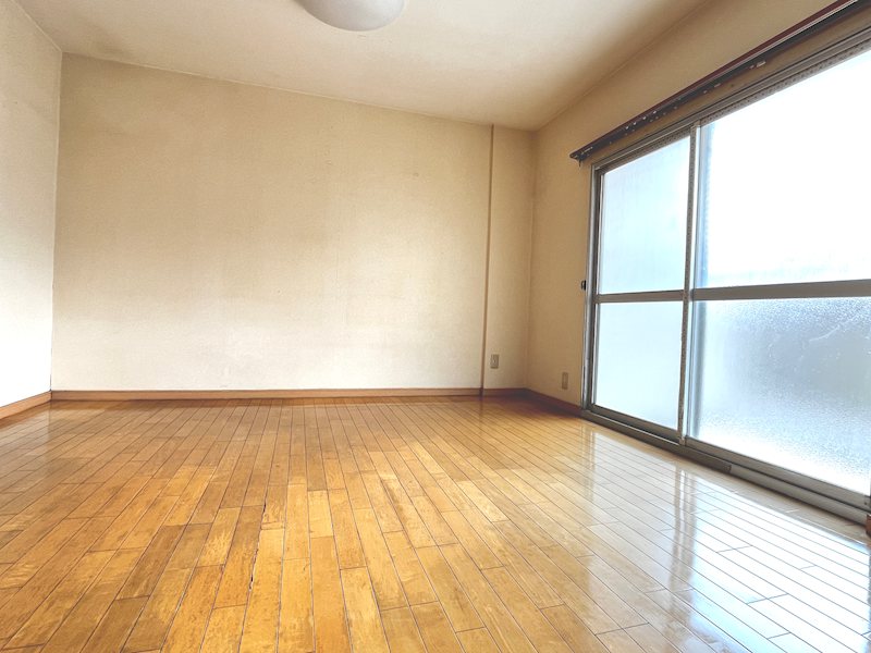 たまプラーザ団地6街区3号棟 内観写真（リビング）