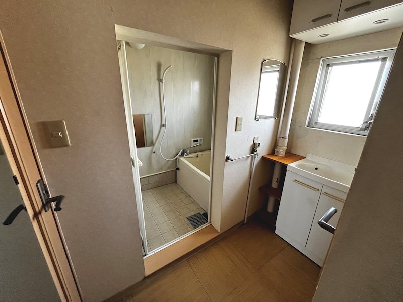 たまプラーザ団地6街区3号棟 内観写真（洗面台・洗面所）