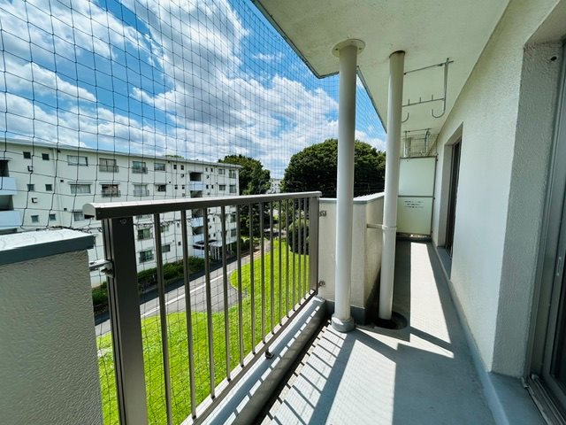 滝山第二住宅（3丁目） 現地写真（バルコニー）