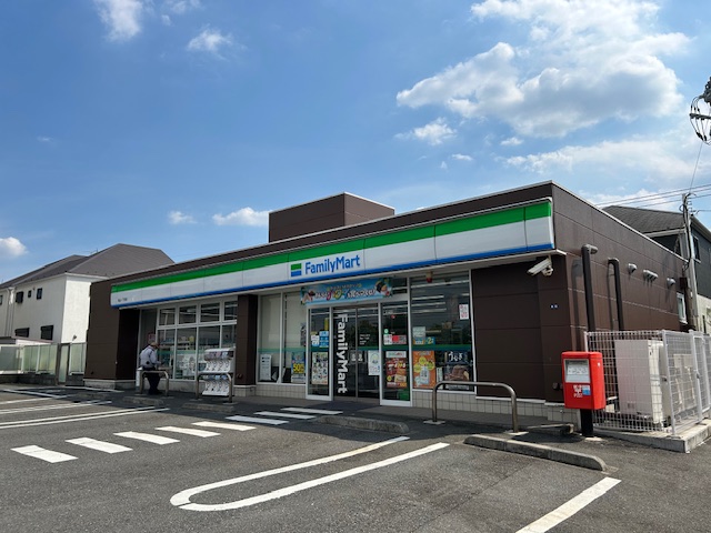 滝山第二住宅（3丁目） コンビニ