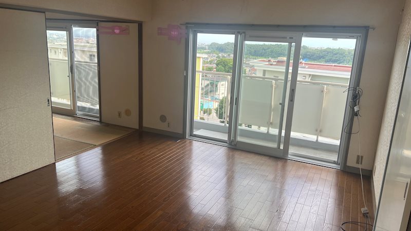 鳶尾団地24街区 内観写真（リビング）