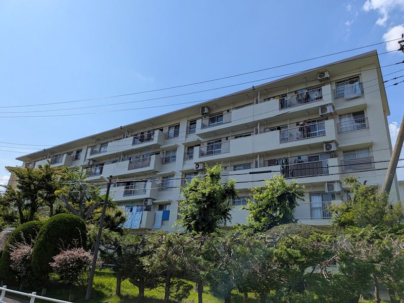 八潮伊草団地11号棟 現地写真