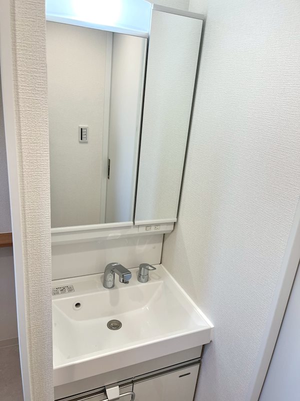 高洲二丁目住宅 内観写真（洗面台・洗面所）