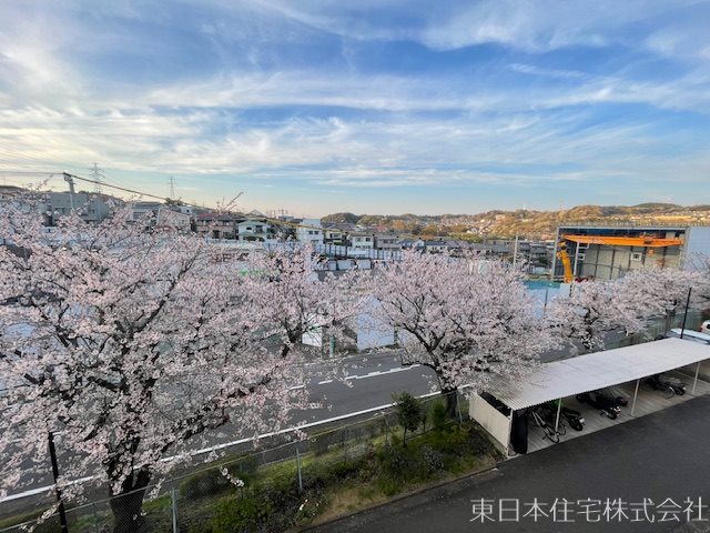 上郷西ヶ谷ハイツ13号棟 眺望写真