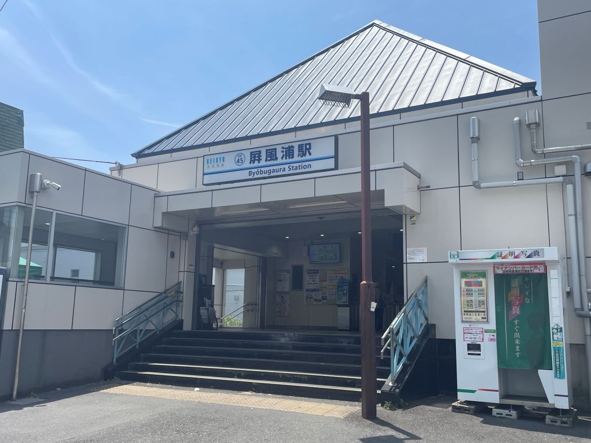 朝日プラザ杉田 駅