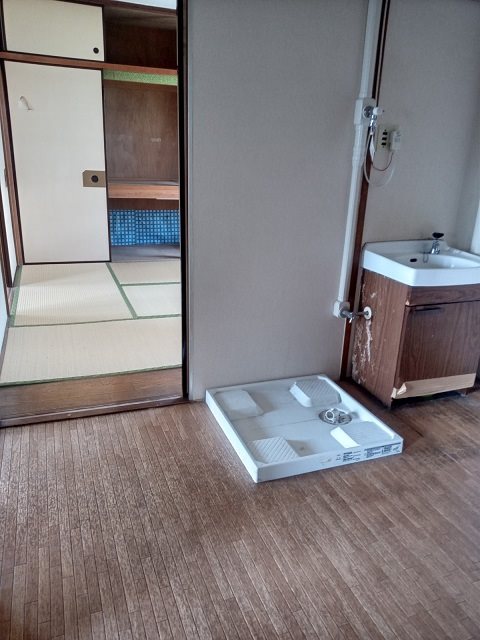 狭山台団地2街区 内観写真（洗面台・洗面所）