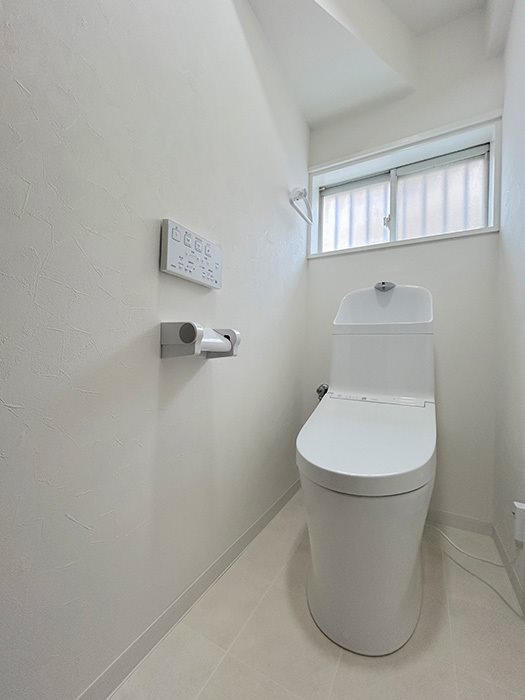 上尾市弁財1丁目中古戸建 内観写真（トイレ）