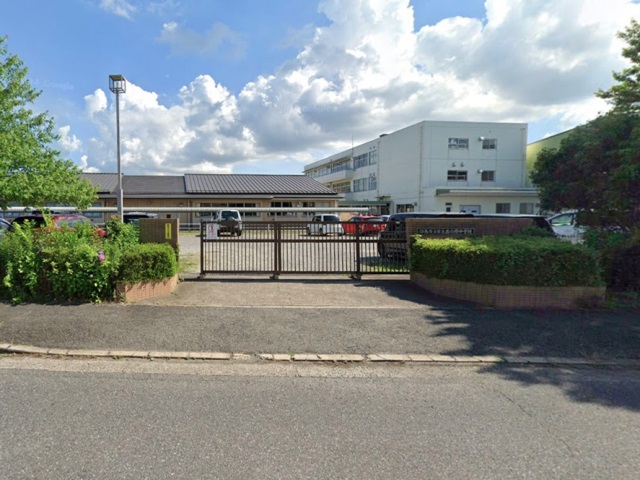 アバンドーネ原5番街（10階建） 中学校