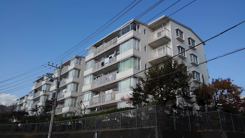 鶴巻ガーデンシティひかりの丘１号棟 現地写真