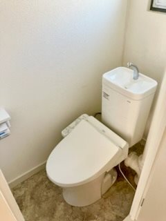 新栄町団地 内観写真（トイレ）