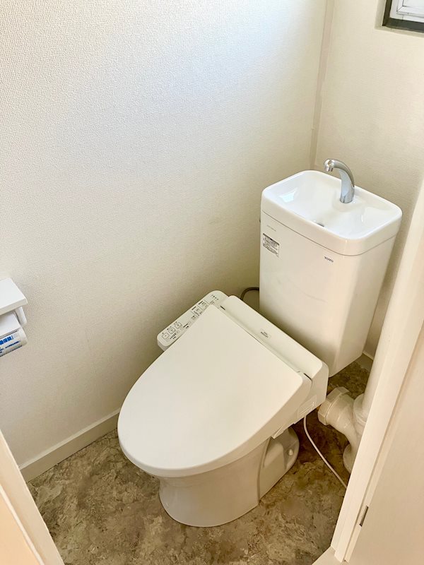 新栄町団地 内観写真（トイレ）