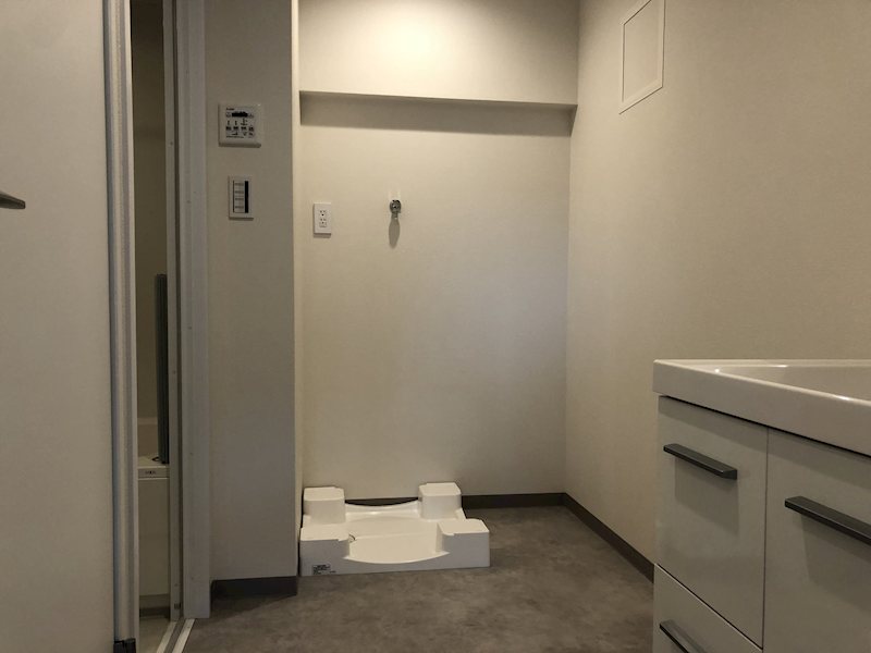 若葉台団地 内観写真（洗面台・洗面所）
